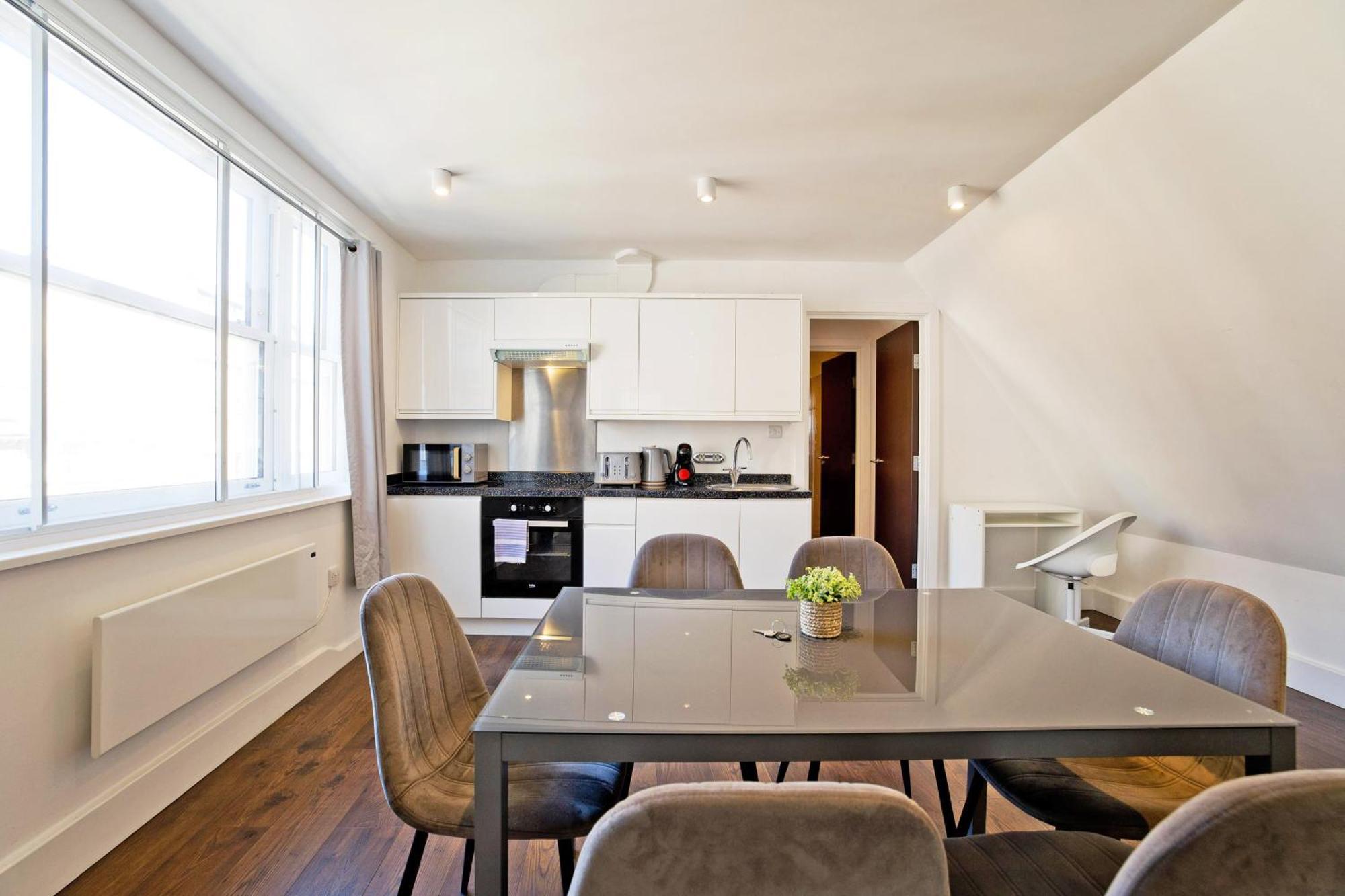 Imperial Middlesex Street Apartments London Bagian luar foto