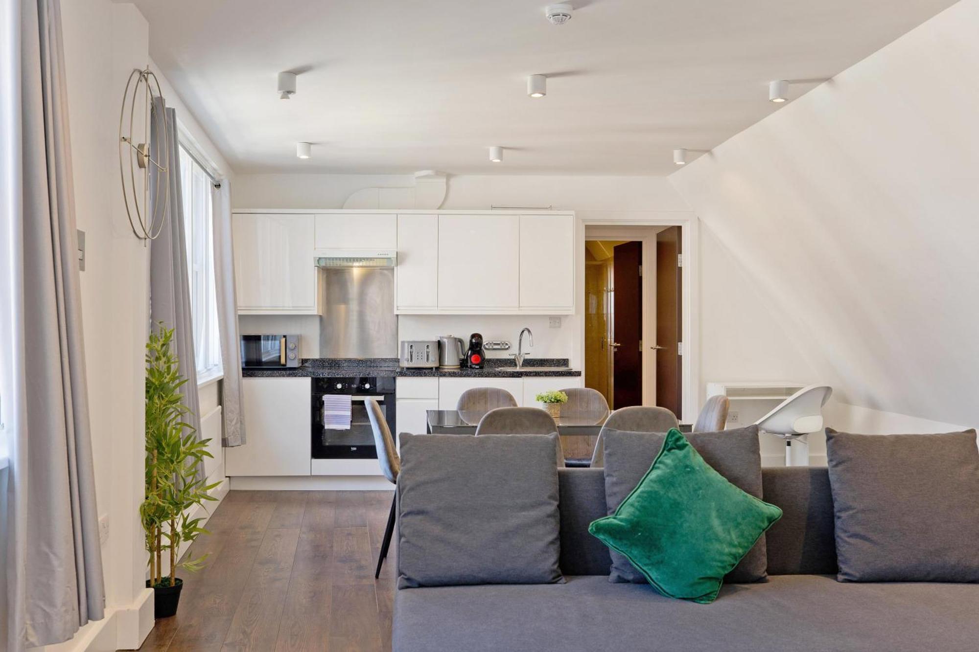 Imperial Middlesex Street Apartments London Bagian luar foto