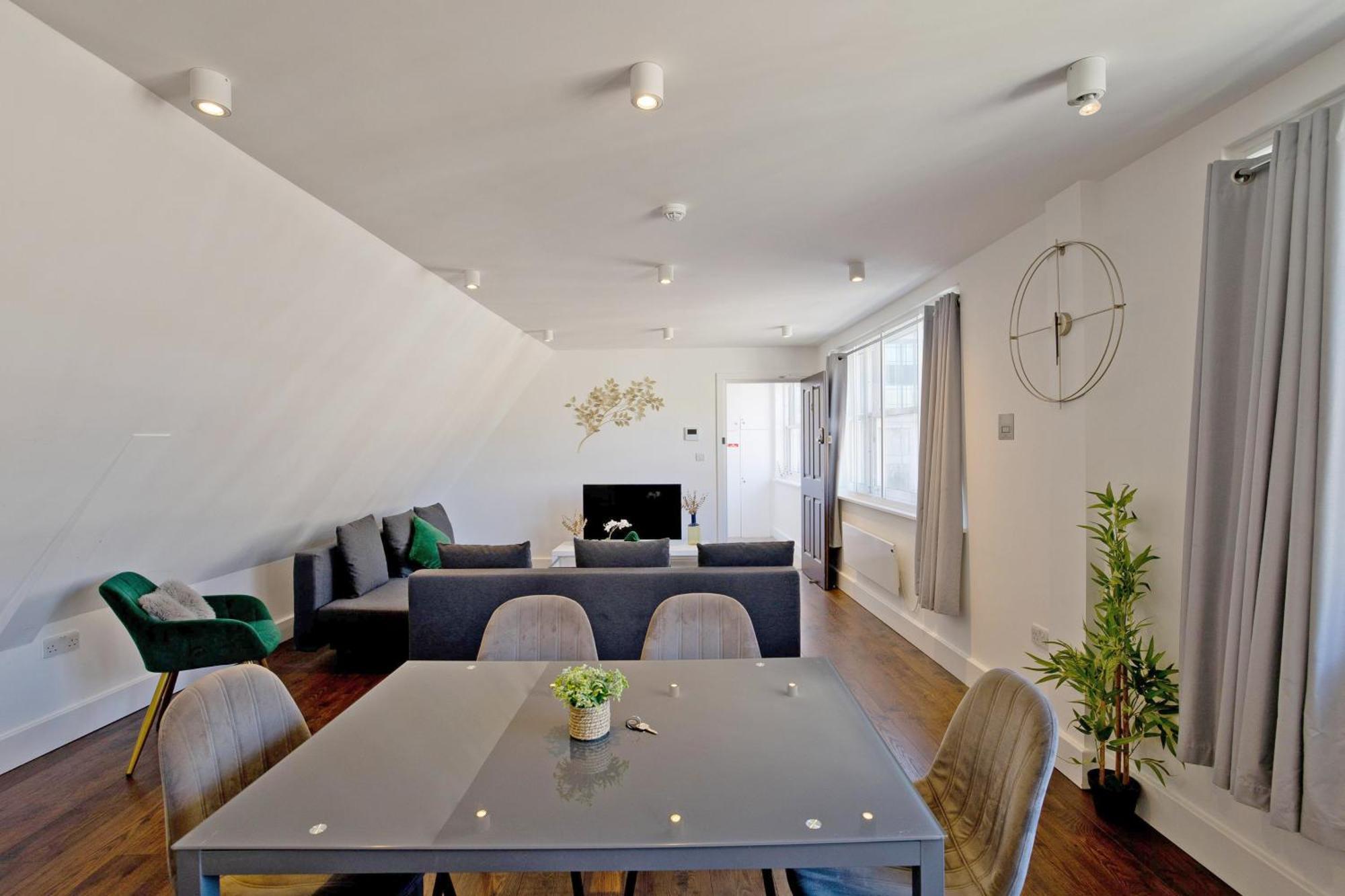 Imperial Middlesex Street Apartments London Bagian luar foto