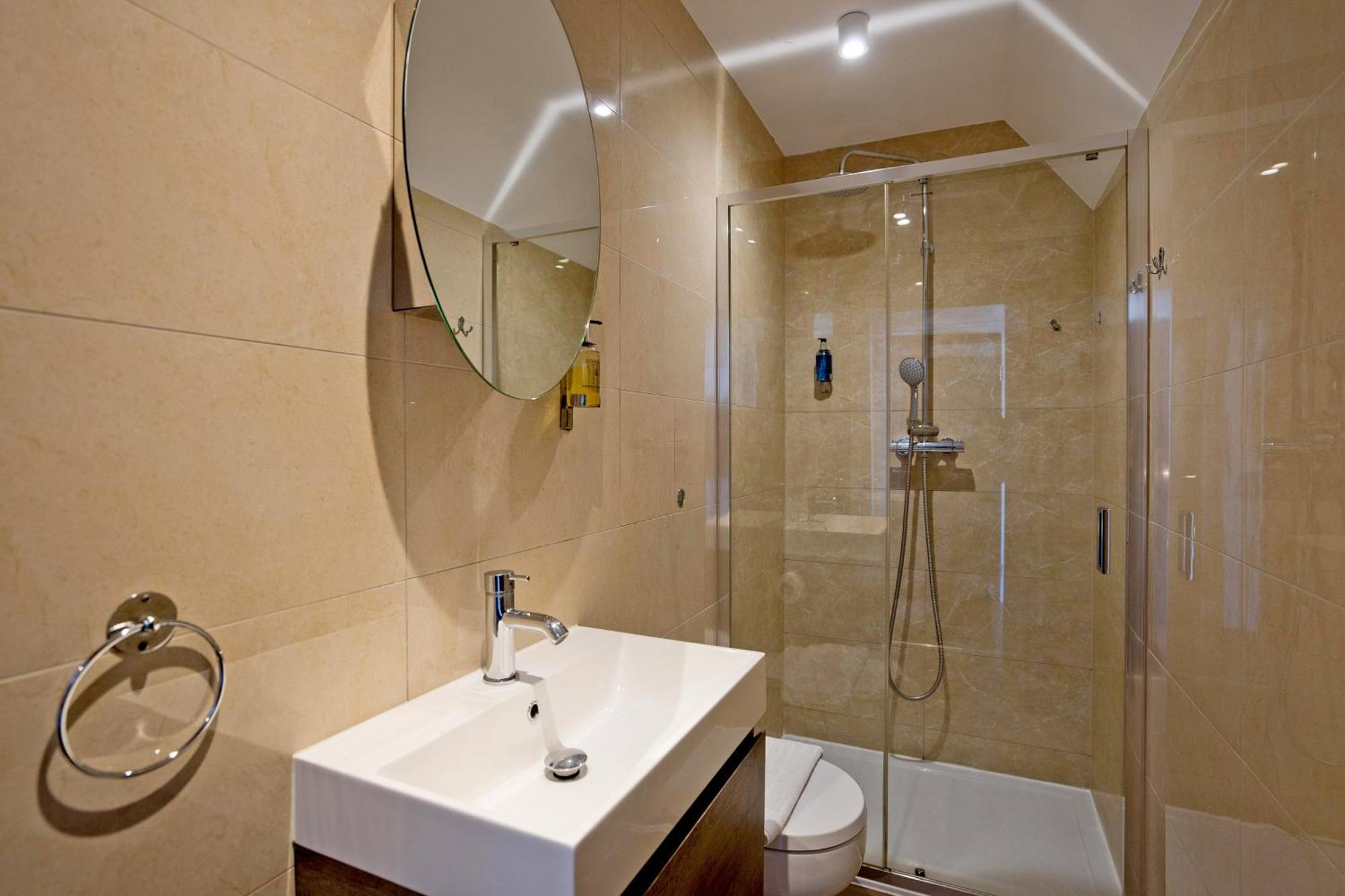 Imperial Middlesex Street Apartments London Bagian luar foto