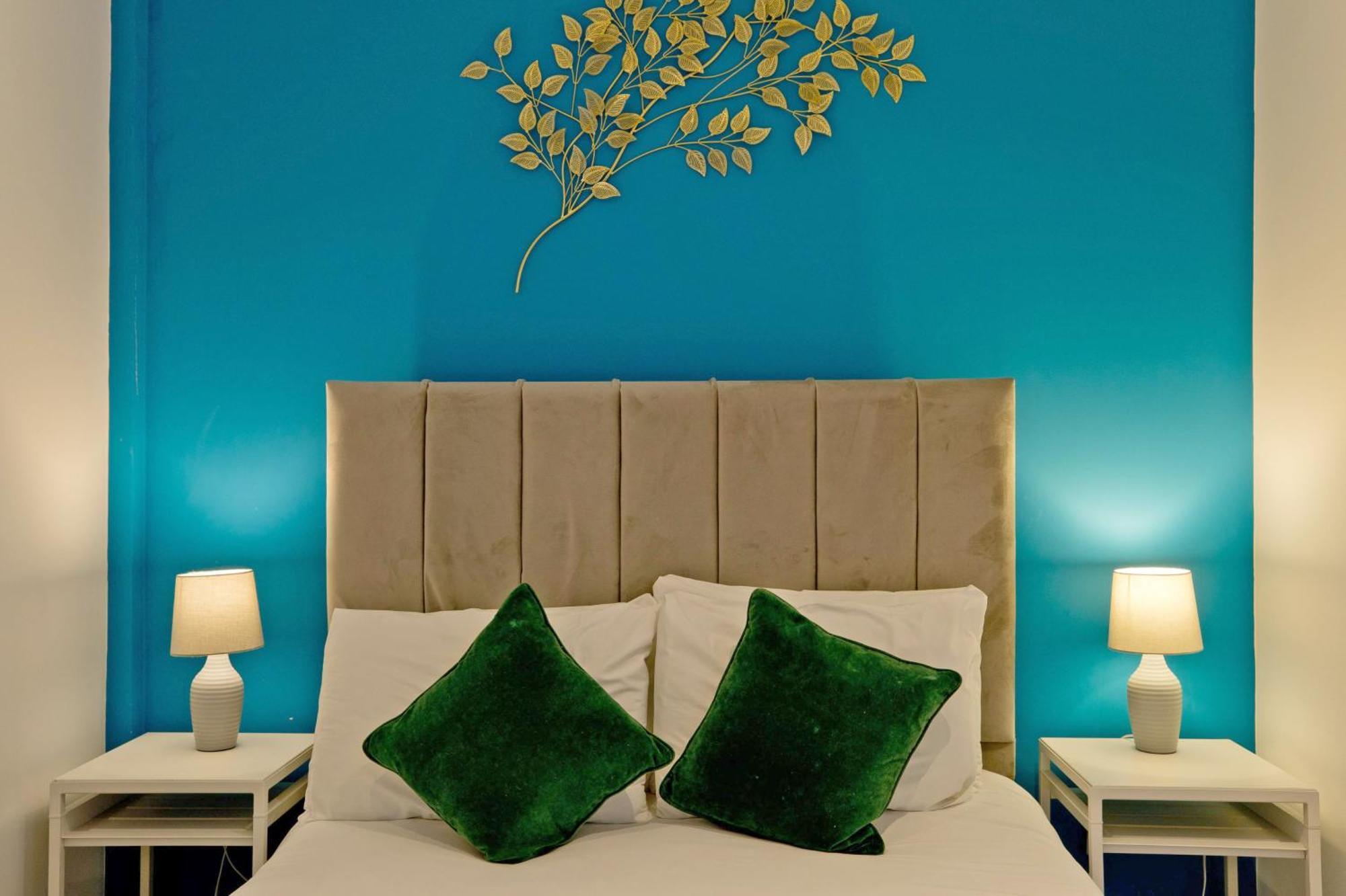 Imperial Middlesex Street Apartments London Bagian luar foto