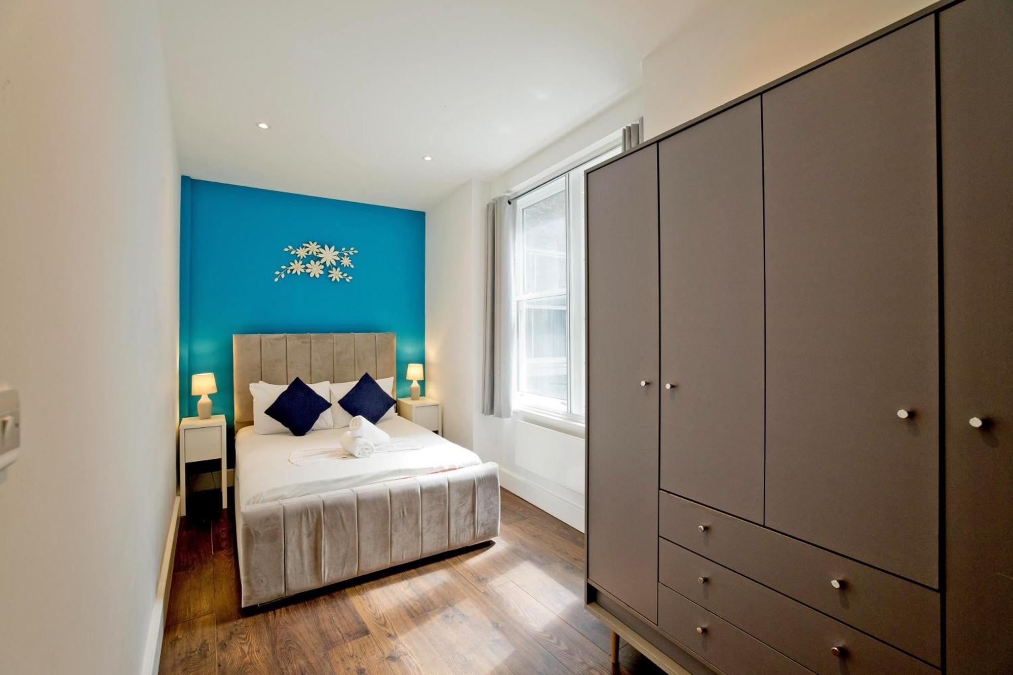 Imperial Middlesex Street Apartments London Bagian luar foto