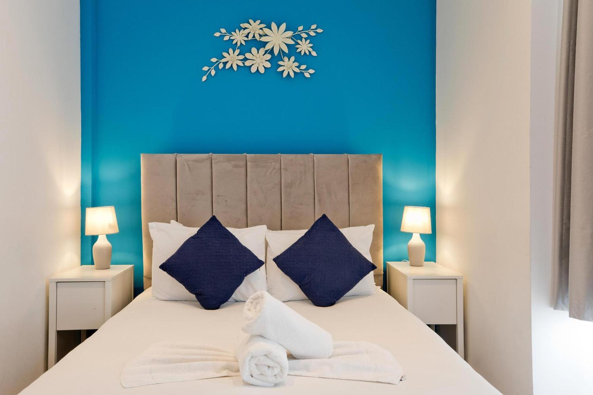 Imperial Middlesex Street Apartments London Bagian luar foto