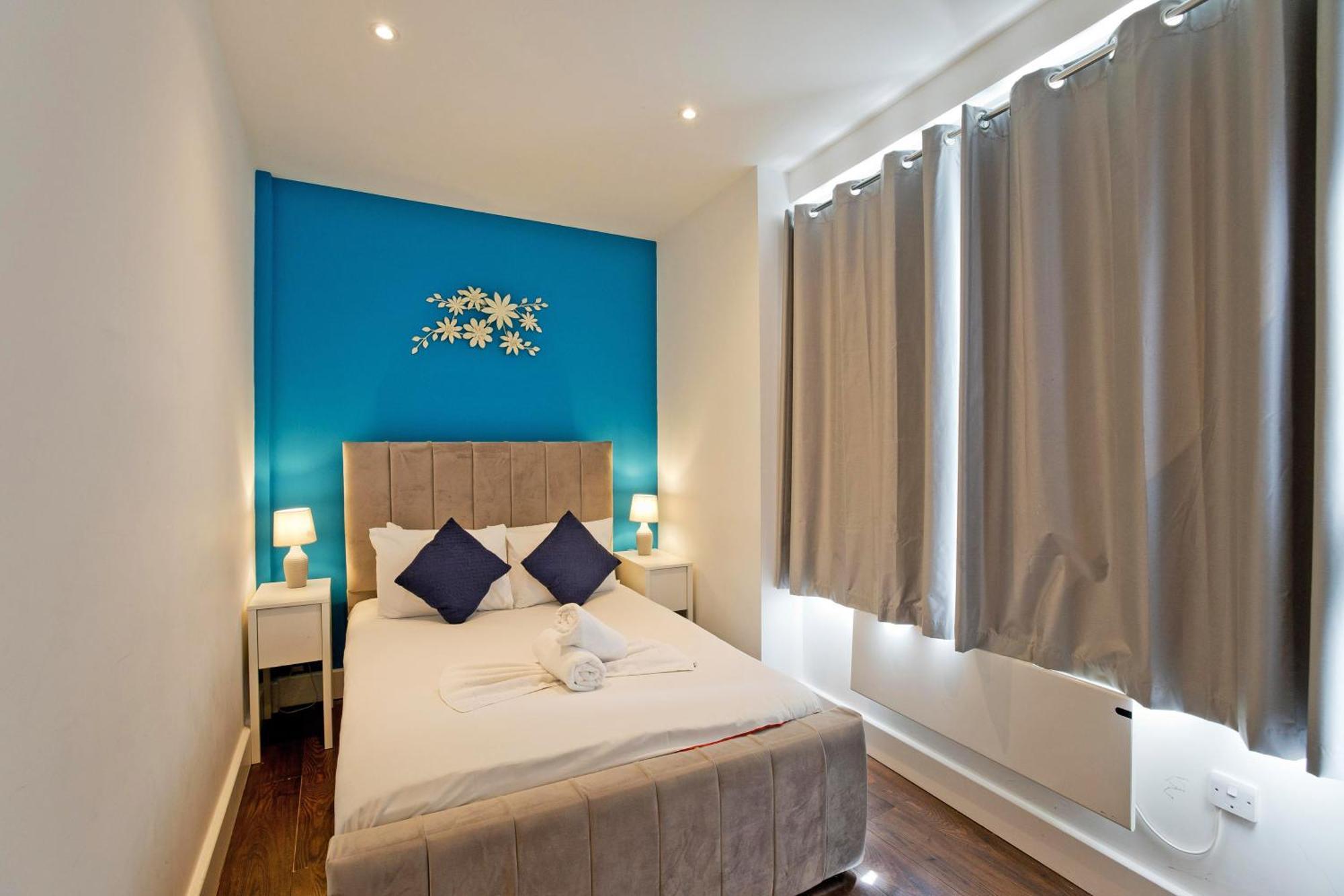 Imperial Middlesex Street Apartments London Bagian luar foto