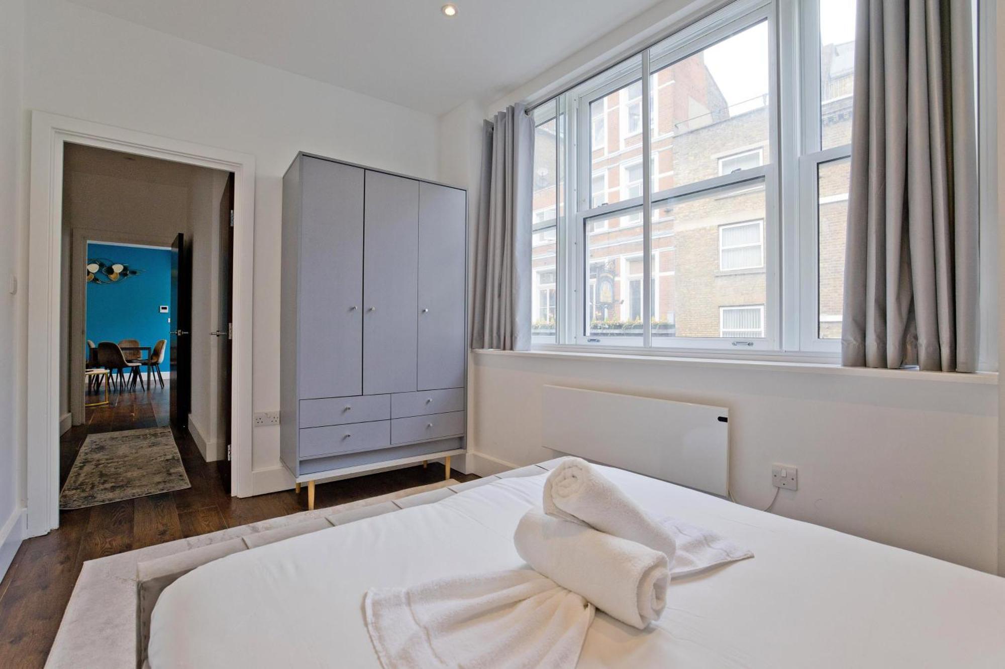 Imperial Middlesex Street Apartments London Bagian luar foto